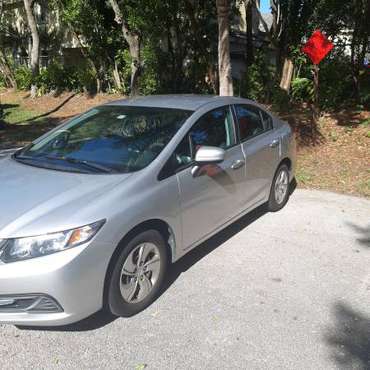 Honda Civic LX 2015 (LEATHER SEATS) - cars & trucks - by owner -... for sale in Fort Lauderdale, FL