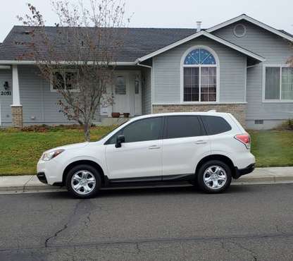 2018 SUBARU FORESTER AWD MANUAL TRANSMISSION (ONE OWNER) CLEAN... for sale in Grants Pass, OR