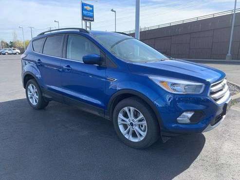 2018 Ford Escape SE hatchback Lightning Blue Metallic - cars & for sale in Post Falls, WA