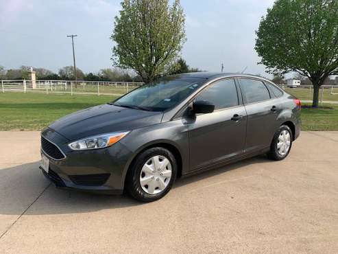 2017 Ford Focus Sedan, 18k, 1 Owner, Give yourself a raise 40 MPG for sale in Rockwall, TX