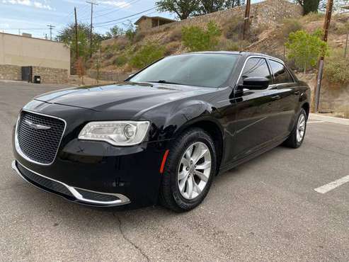 2015 Chrysler 300 limited - - by dealer - vehicle for sale in El Paso, TX