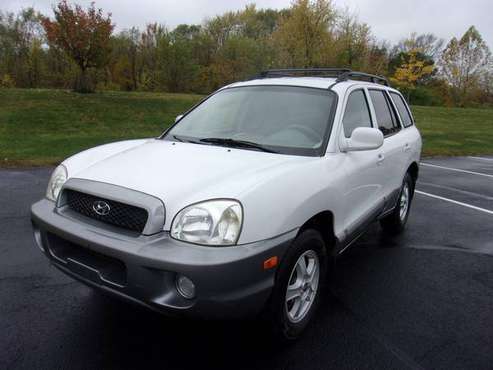 2002 HYUNDAI SANTE FE, 4 WD - cars & trucks - by dealer - vehicle... for sale in Anderson, IN