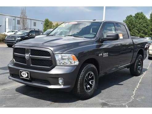 2016 RAM 1500 Express Crew Cab 4wd - truck for sale in Wilson, NC