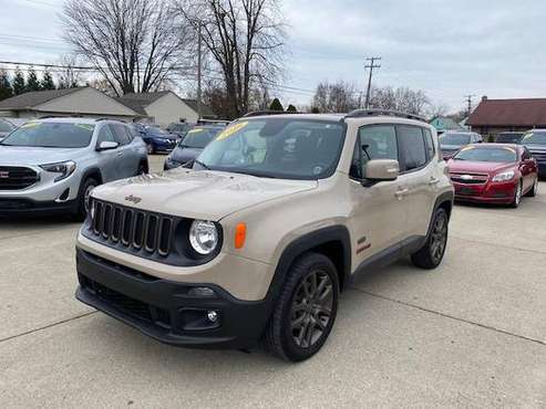 2016 Jeep Renegade Latitude FWD - cars & trucks - by dealer -... for sale in Taylor, MI