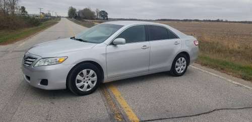 Clean 2011 Toyota Camry le. - cars & trucks - by owner - vehicle... for sale in fort dodge, IA
