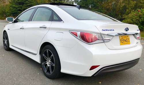 2013 Hyundai Sonata Limited hybrid for sale in Anchorage, AK