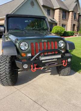 2007 Jeep Wrangler Rubicon Unlimited - cars & trucks - by owner -... for sale in Grand Ledge, MI