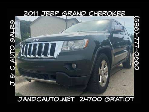 2011 Jeep Grand Cherokee Limited 4WD - cars & trucks - by dealer -... for sale in Eastpointe, MI