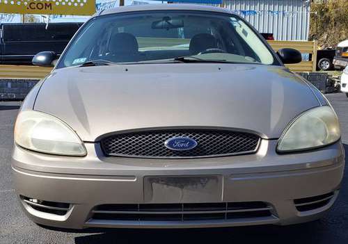 2004 Ford TAURUS S 1 owner - FWD - - by dealer for sale in Worcester, MA
