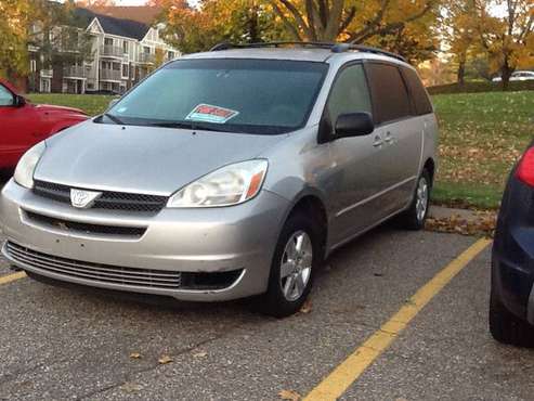 2004 Toyota Sienna - cars & trucks - by owner - vehicle automotive... for sale in Kalamazoo, MI
