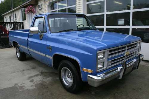 1987 CHEVROLET R10 RWD PICKUP~READY FOR THE CLASSICS SHOW! for sale in Barre, VT