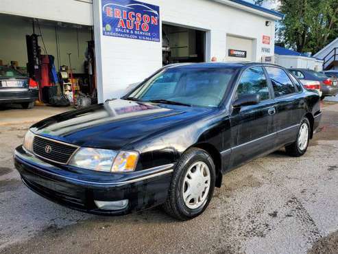 1999 Toyota Avalon XLS - - by dealer - vehicle for sale in Ankeny, IA