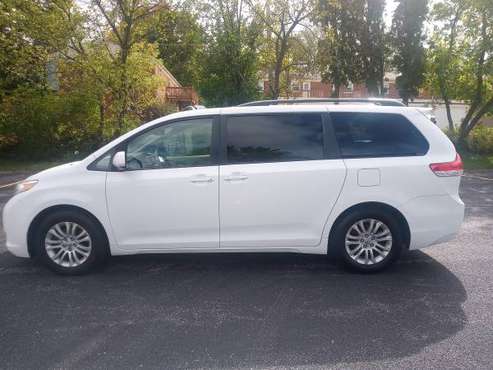 2012 Toyota Sienna XLE 7 Passenger 5dr Mini Van - cars & trucks - by... for sale in MOLINE, IA