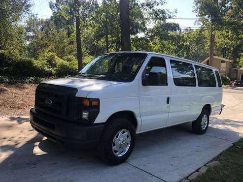 2013 FORD ECONOLINE E350 15 passengers 63241k miles only for sale in Duluth, GA