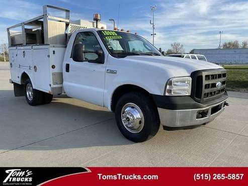2006 Ford F-350 XL - cars & trucks - by dealer - vehicle automotive... for sale in Des Moines, IA