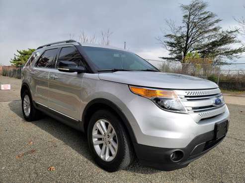 2012 FORD EXPLORER XLT 4WD AWD 3.5 V6 LEATHER SEATS - cars & trucks... for sale in STATEN ISLAND, NY