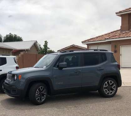 2018 Jeep Renegade Latitude 4x2 - cars & trucks - by owner - vehicle... for sale in Albuquerque, NM