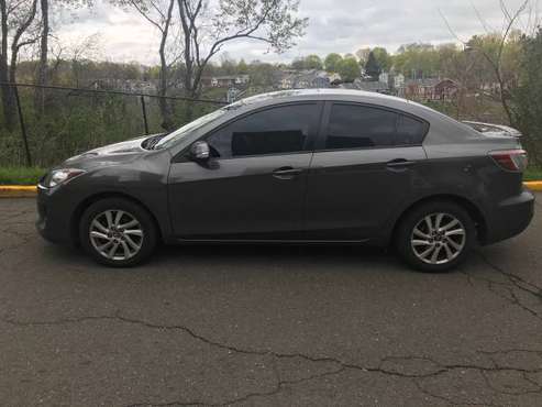 2013 Mazda mazda3 138k for sale in New Haven, CT