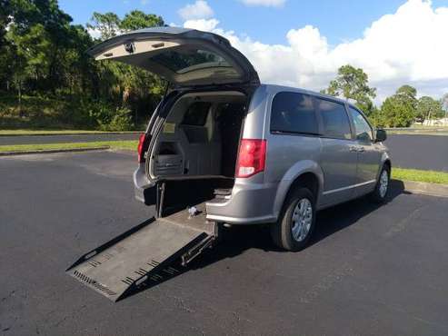 Handicap Van - 2018 Dodge Grand Caravan - - by dealer for sale in Jacksonville, FL
