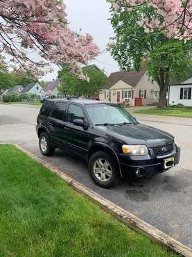 Used 2006 Ford Escape V6 Limited AWD for sale in Haskell, NJ
