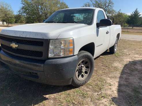 2008 Chevy Silverado - cars & trucks - by owner - vehicle automotive... for sale in Bryan, TX