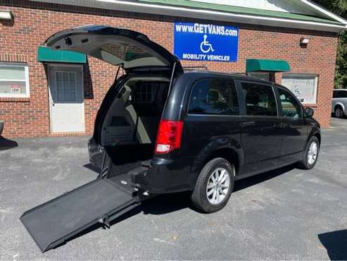 2019 Dodge Grand Caravan SXT handicap wheelchair rear entry for sale in dallas, GA