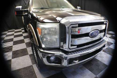 2013 FORD F350 SUPER DUTY LARIAT EVERYONE WELCOME!! - cars & trucks... for sale in Garrettsville, PA