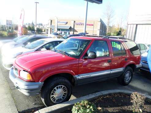 Today SPECIAL* 1997 GMC JIMMY SLT 4WD* automatic,V6 - cars & trucks... for sale in Everett, WA