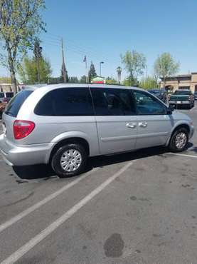2007 town and country mini van will trade for trailer or rv for sale in Modesto, CA