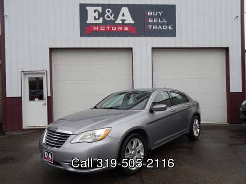 2013 Chrysler 200 Touring for sale in Waterloo, IA