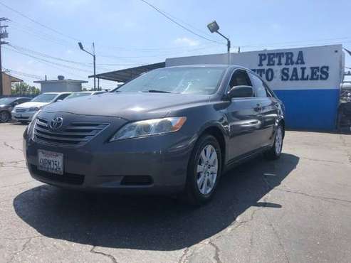 2009 Toyota Camry Hybrid XLE WITH NAVIGATION * 99% Approval Rate! * for sale in Bellflower, CA