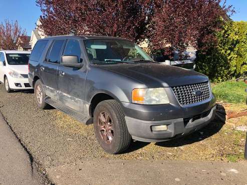 2004 Ford Expedition 9 Passenger for sale in Dallas, OR