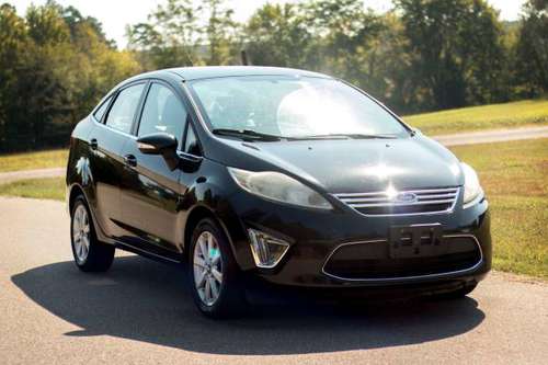 2011 Ford fiesta with 33,000 miles on it!!! for sale in Bethel Springs, TN