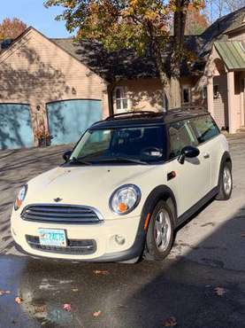 2011 Mini Cooper Clubman - cars & trucks - by owner - vehicle... for sale in Nashua, NH
