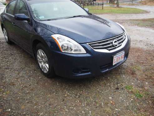 2012 Nissan Altima - cars & trucks - by owner - vehicle automotive... for sale in Monson, MA