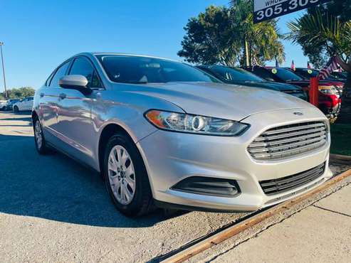 2014 Ford Fusion S FINANCING AVAILABLE - cars & trucks - by dealer -... for sale in Miami, FL