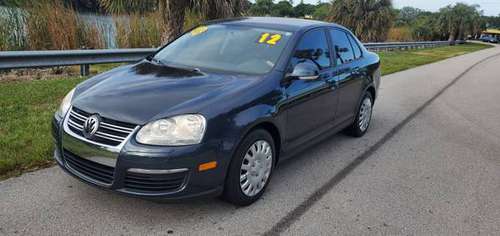 2012 VOLKSWAGEN JETTA ! CLEAN TITLE! ONLY 91 000 MILES - cars & for sale in Fort Lauderdale, FL