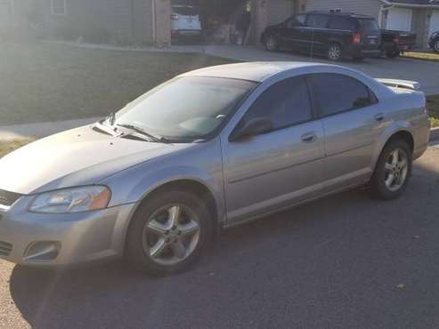 2004 Dodge Stratus ES - cars & trucks - by owner - vehicle... for sale in Sioux Falls, SD