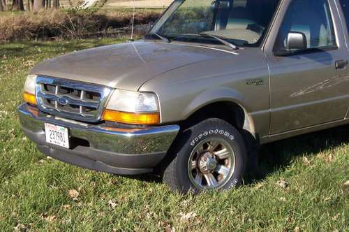 2000 Ford Ranger - cars & trucks - by owner - vehicle automotive sale for sale in Beloit, IL