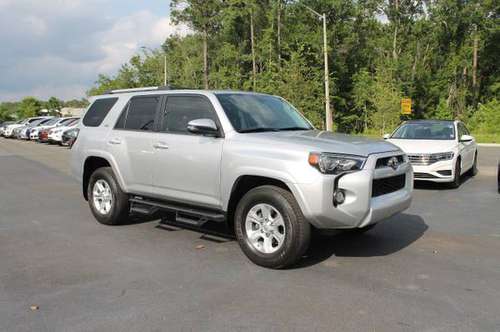 2019 Toyota 4Runner SR5 4WD Classic Silver Metalli - cars & for sale in Gainesville, FL