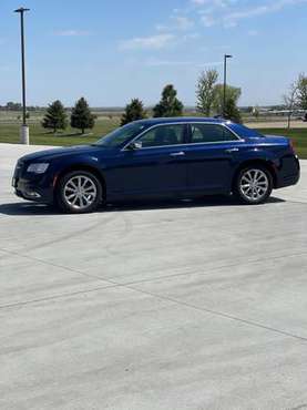 2016 Chrysler 300C AWD - Loaded - Priced to sell ! for sale in Yankton, SD