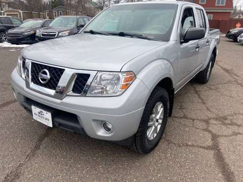 2016 Nissan Frontier 4WD Crew Cab Manual SV Loaded Up Back Up Cam... for sale in Duluth, MN