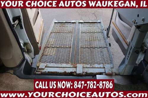 2004 *CHEVROLET/CHEVY* *EXPRESS 1500* 1OWNER WHEEL CHAIR VAN 221078 for sale in WAUKEGAN, IL