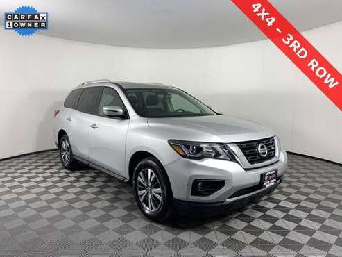 2018 Nissan Pathfinder SV - EASY FINANCING! - cars & trucks - by... for sale in Portland, OR