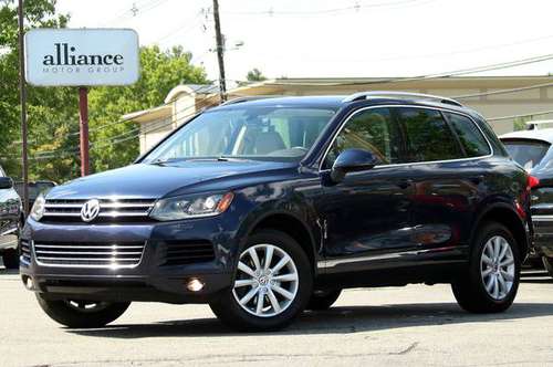 2012 Volkswagen Touareg VR6 Sport - heated seats, Bluetooth, financing for sale in Middleton, MA