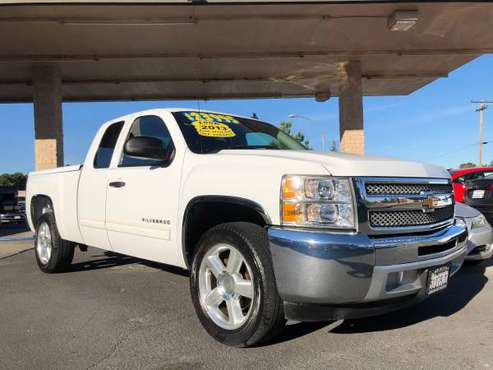 ** 2013 CHEVY SILVERADO ** SUPER LOW MILES!! - cars & trucks - by... for sale in Anderson, CA