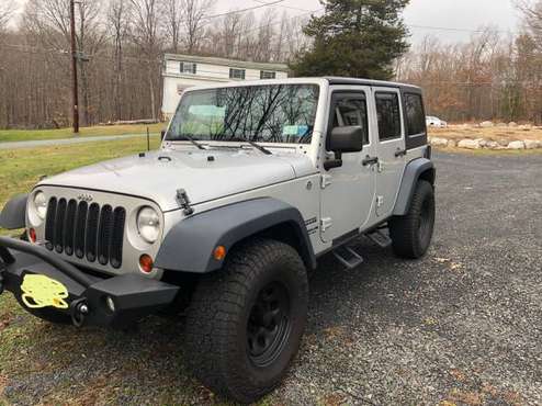 Jeep Wrangler Unlimited - cars & trucks - by owner - vehicle... for sale in Bloomingburg, NY
