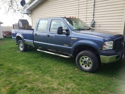 2006 F250 Crew cab 8 bed for sale in Brownsville, WI