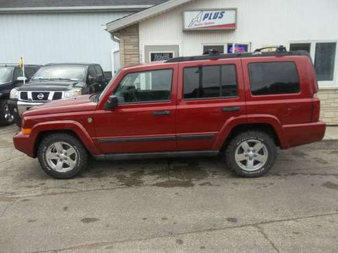 2006 Jeep Commander 4x4 - cars & trucks - by dealer - vehicle... for sale in Sioux Falls, SD