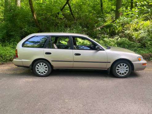 1995 Toyota Corolla Wagon Automatic for sale in Eugene, OR